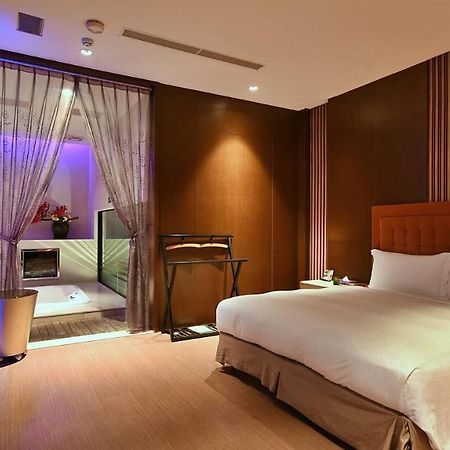 Takao Love Motel Kaohsziung Kültér fotó